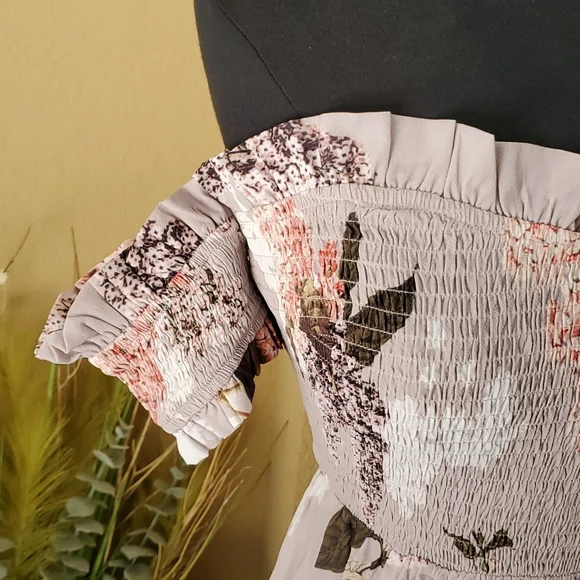 🛑SOLD🛑 🆕️ Lime Lush Taupe Floral Off Shoulder High Low Maxi Dress SIZE: M - Picture 4 of 13